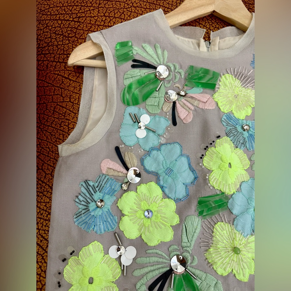 Diane Von Furstenberg Floral Zipper Gray Stones Viscose Blouse Size 2 - Picture 11 of 12